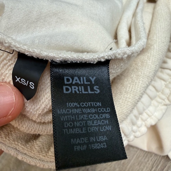 Daily Drills Lounge Shorts Sand XS/S - Picture 11 of 11